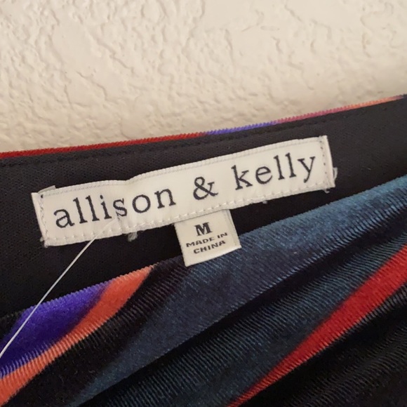 Jumpsuits - Picture 2 of 4